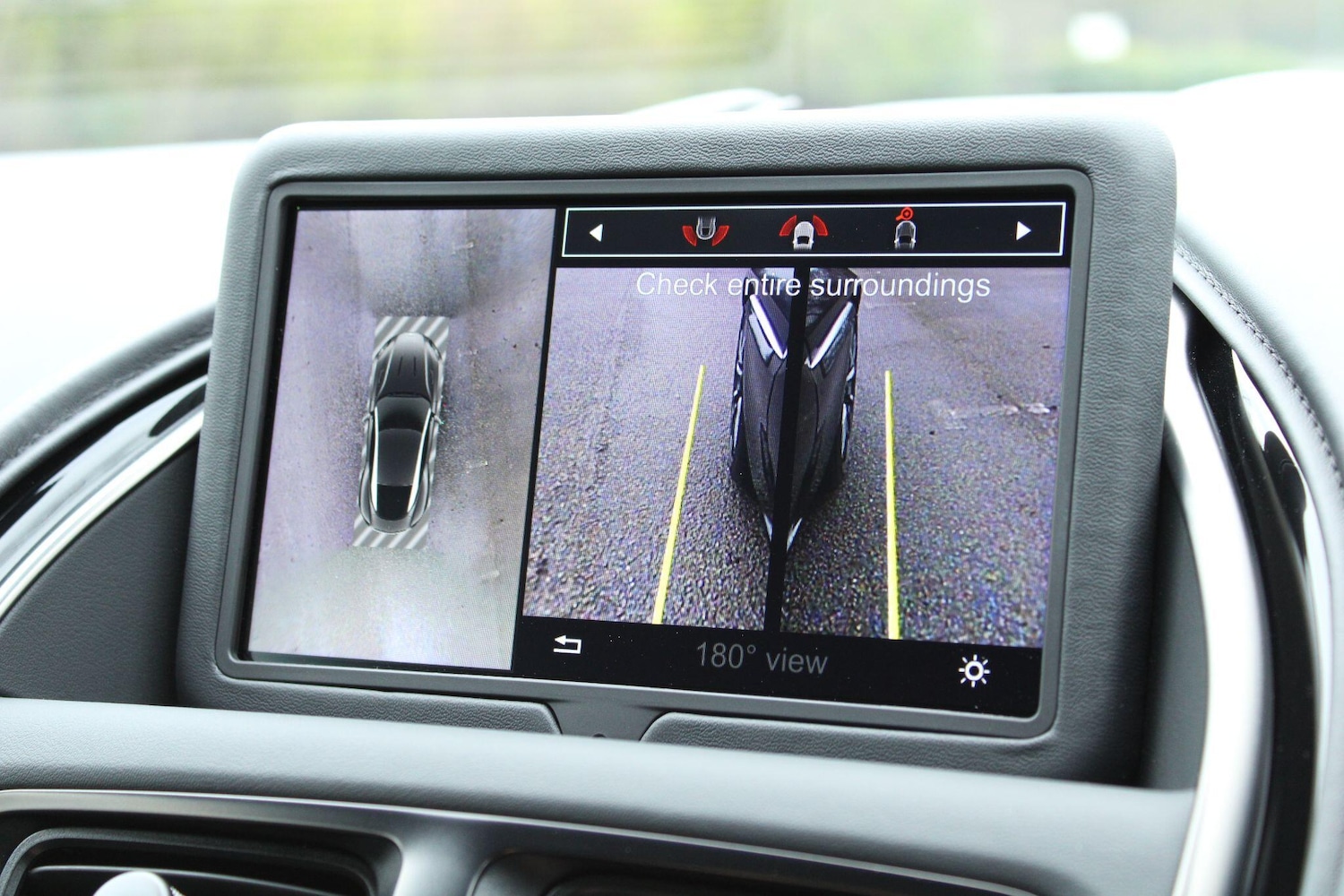 Used Aston Martin DB11 2023 for sale - 77478642: Photo 28