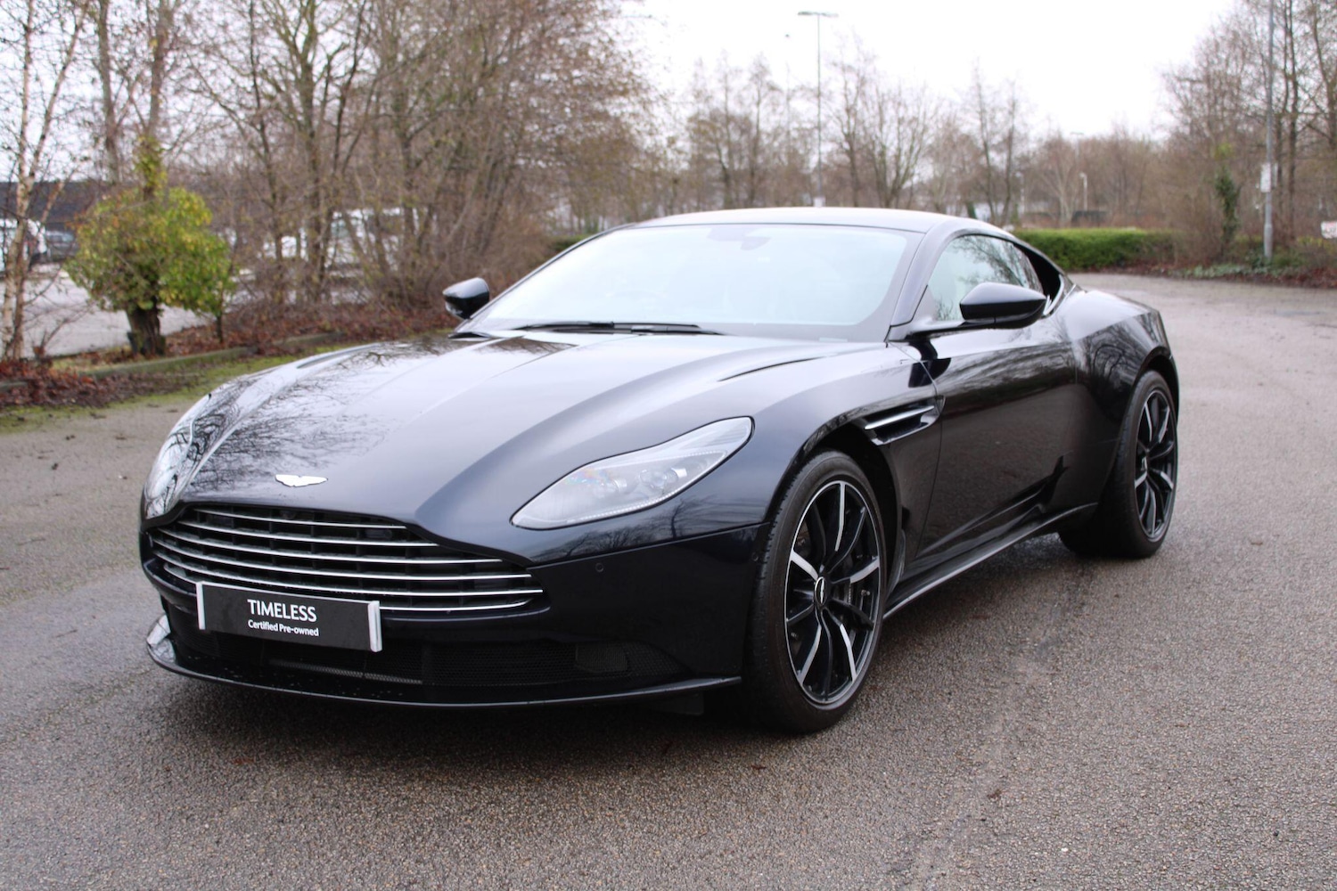 Used Aston Martin DB11 2023 for sale - 77478642: Photo 3