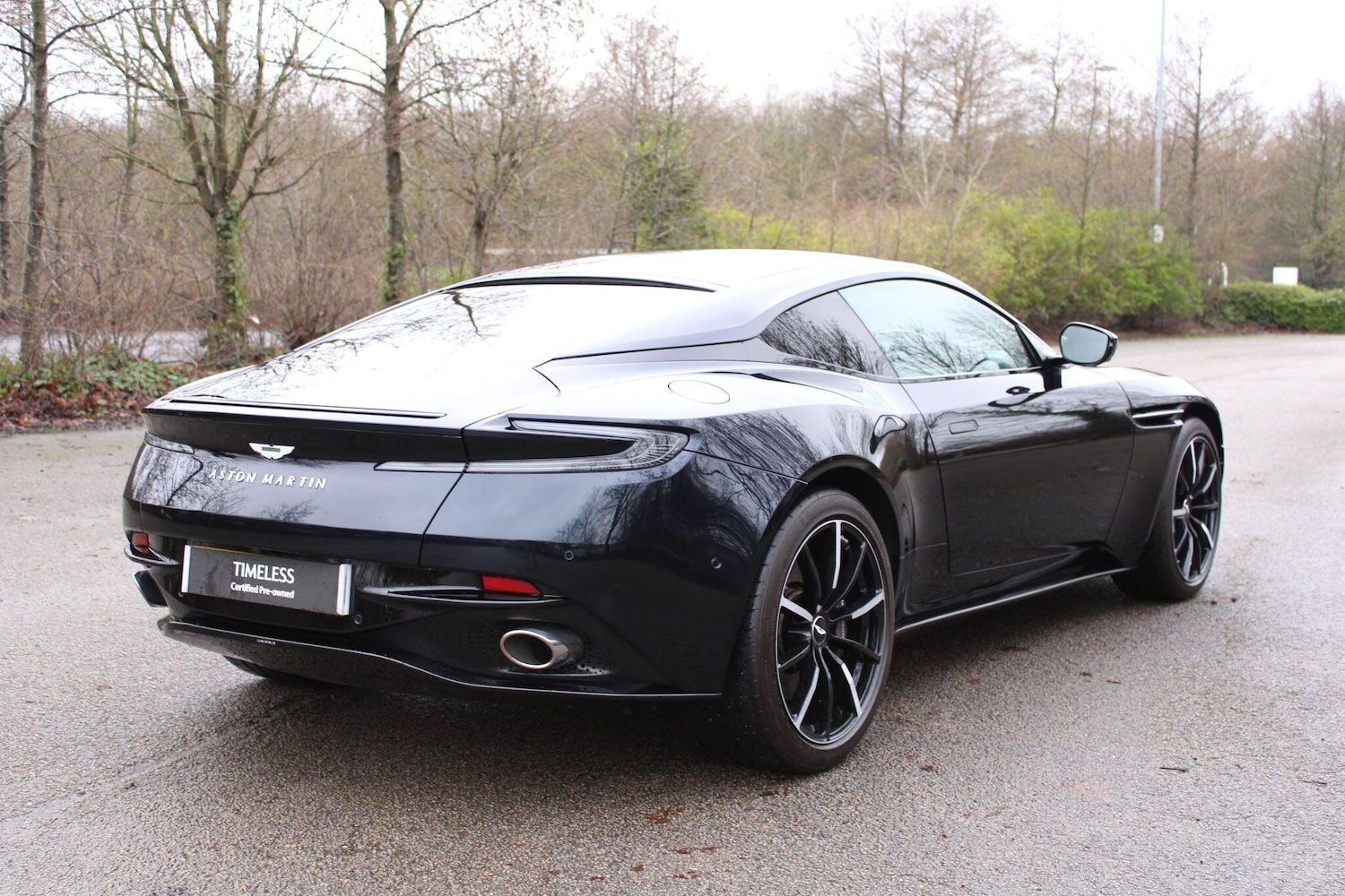 Used Aston Martin DB11 2023 for sale - 77478642: Photo 9