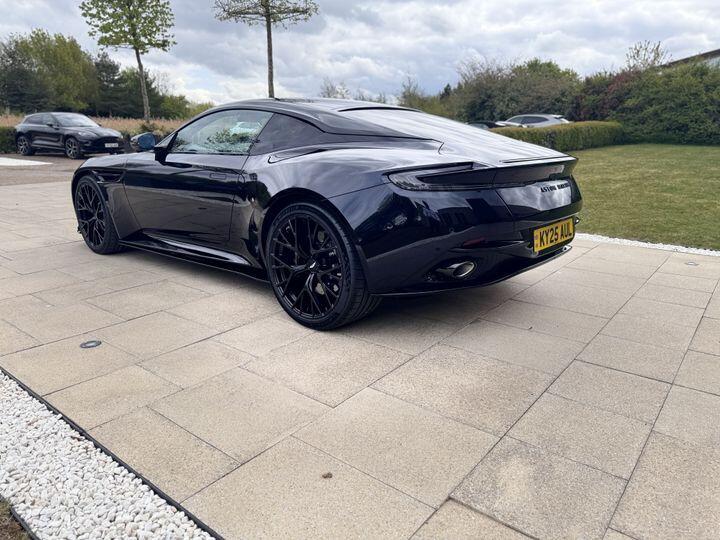 Used Aston Martin V8 2025 for sale - 76370640: Photo 9