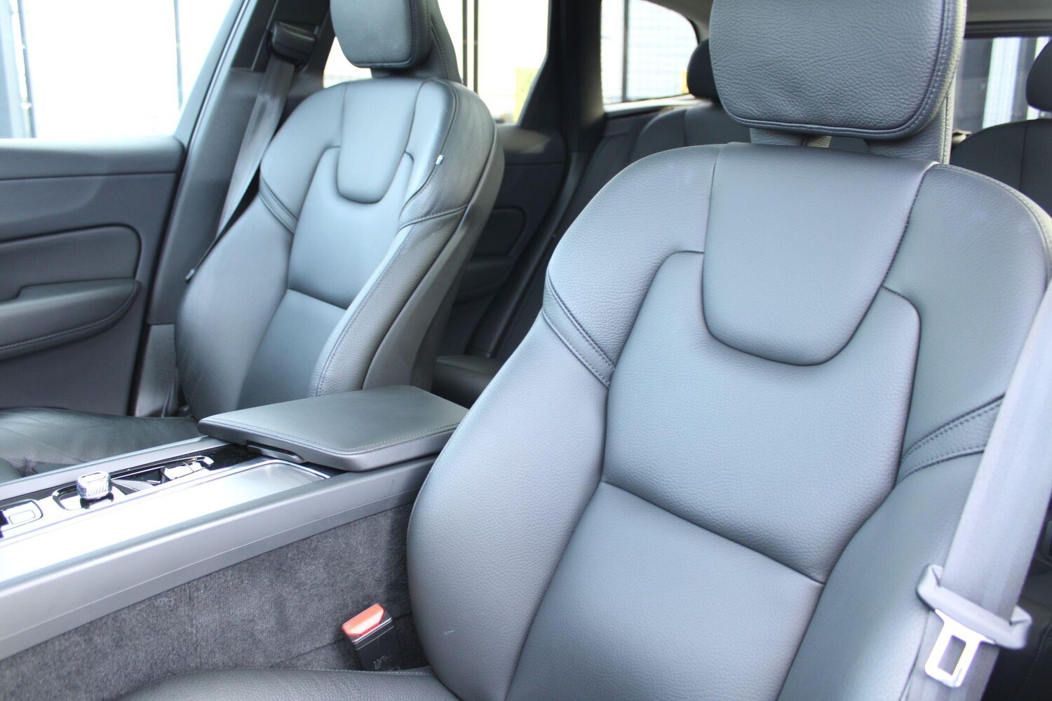 Used Volvo XC60 2024 for sale - 77723685: Photo 31