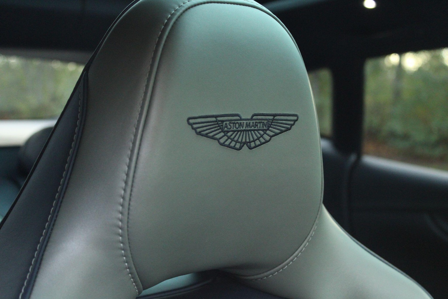 Used Aston Martin DBX 2023 for sale - 76666762: Photo 5