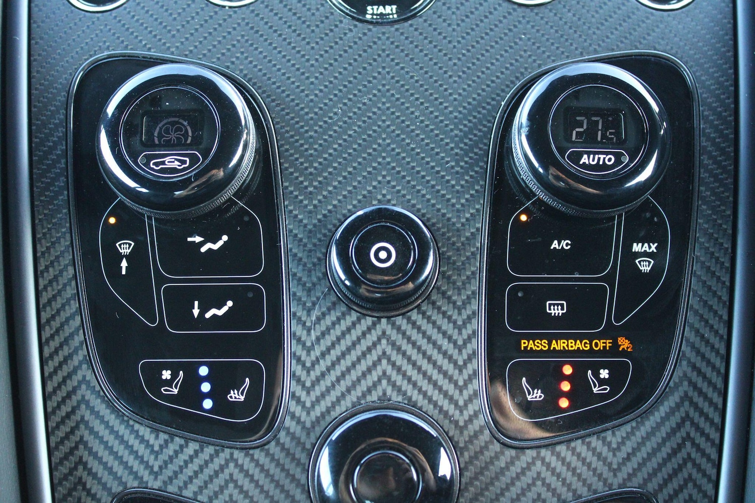 Used Aston Martin Vanquish for sale - 76825220: Photo 15