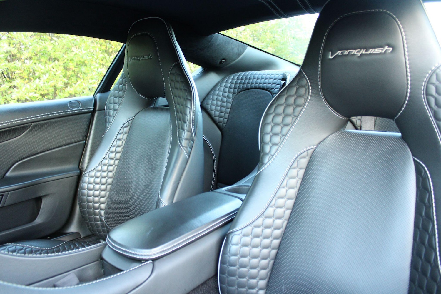 Used Aston Martin Vanquish for sale - 76825220: Photo 49