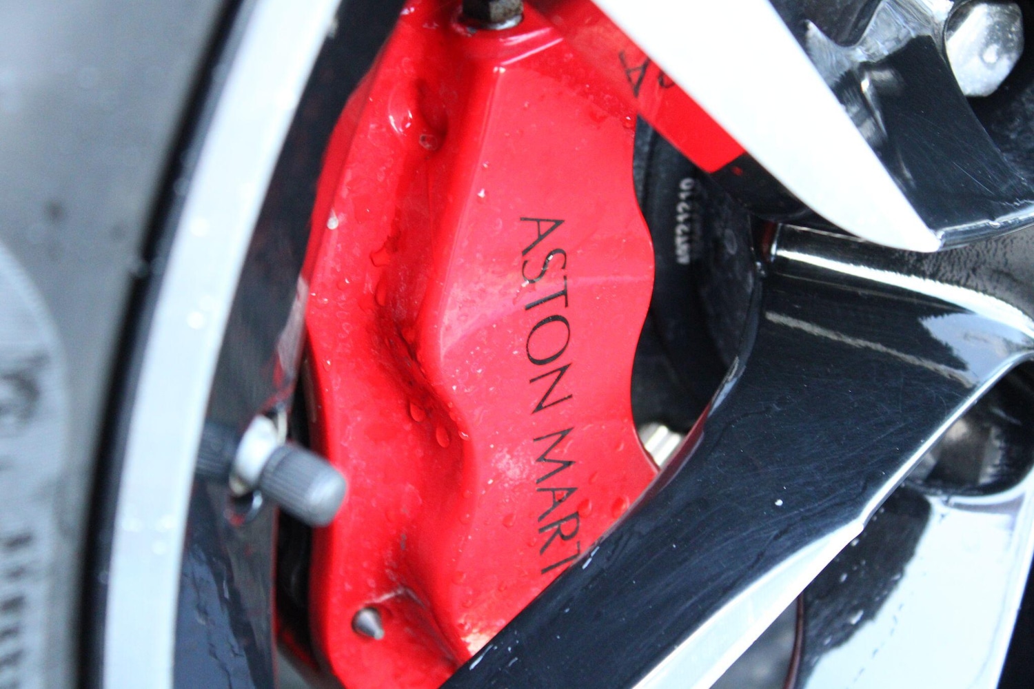 Used Aston Martin Vanquish for sale - 76825220: Photo 52