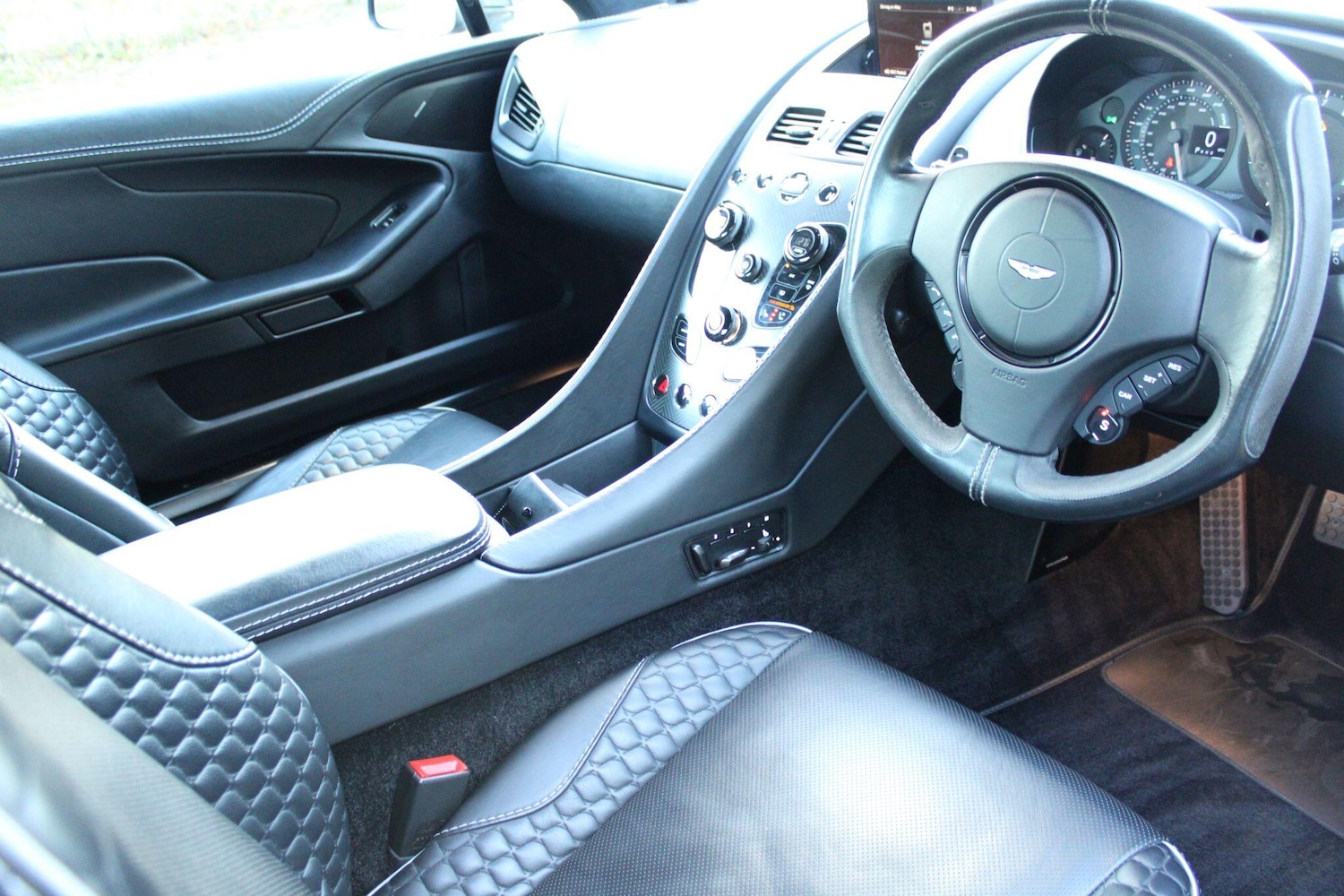 Used Aston Martin Vanquish for sale - 76825220: Photo 9