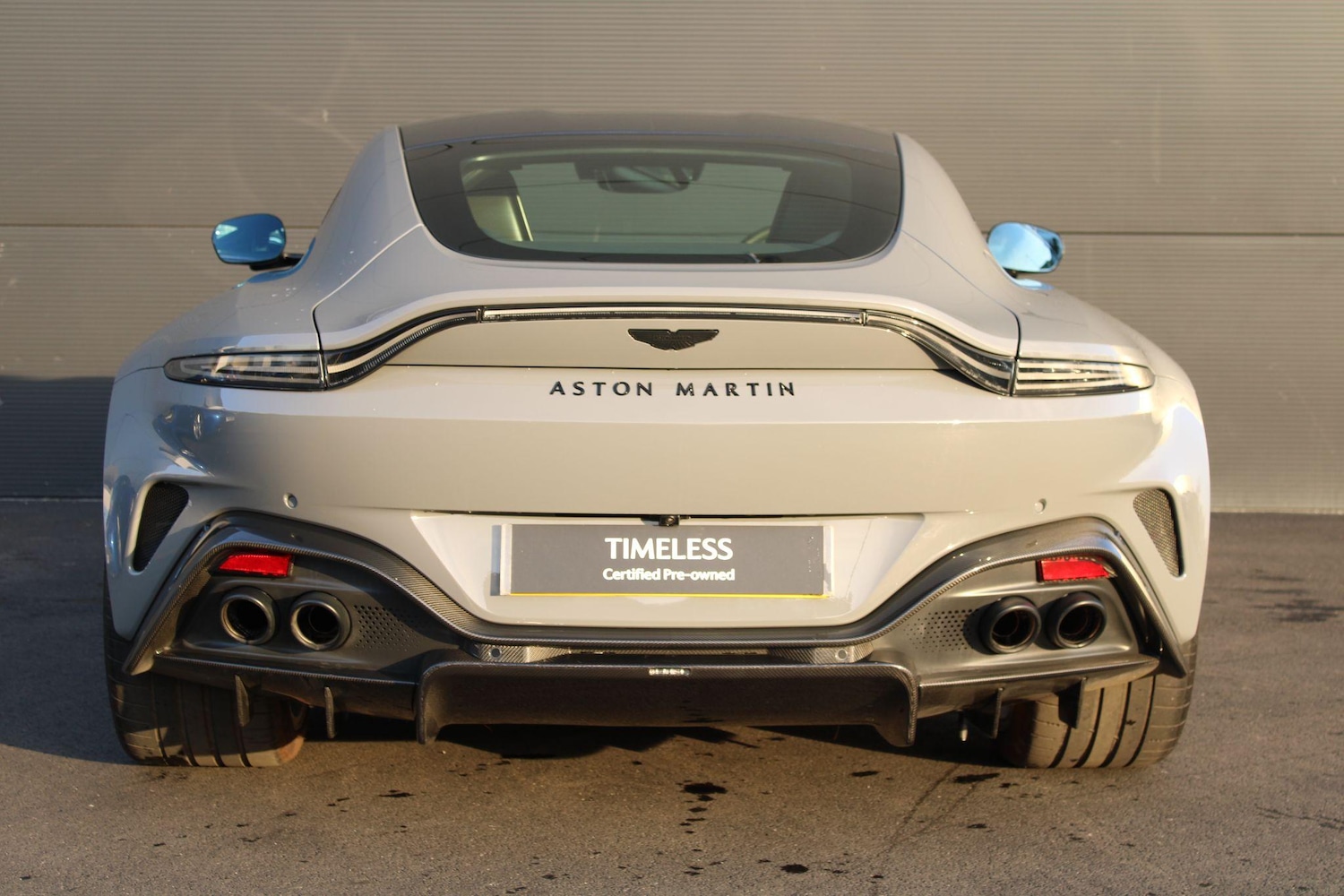 Used Aston Martin Vantage for sale - 76995172: Photo 24