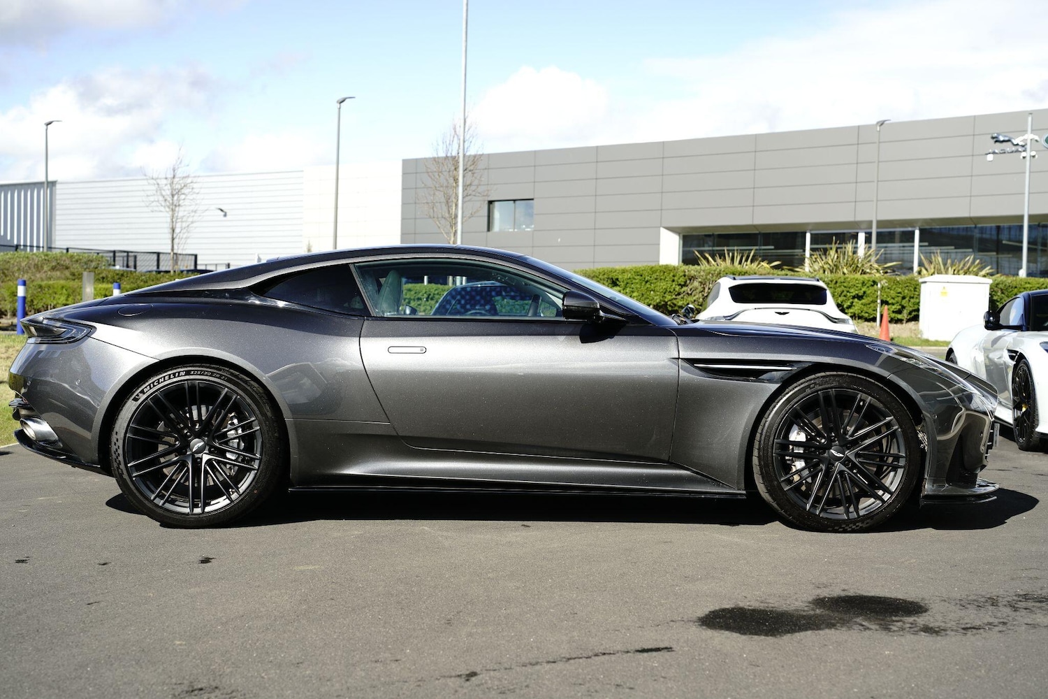 Used Aston Martin V8 2025 for sale - 78148355: Photo 7