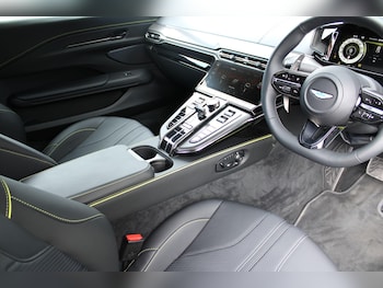 Used Aston Martin Vantage 2025 for sale - 79412400: Photo