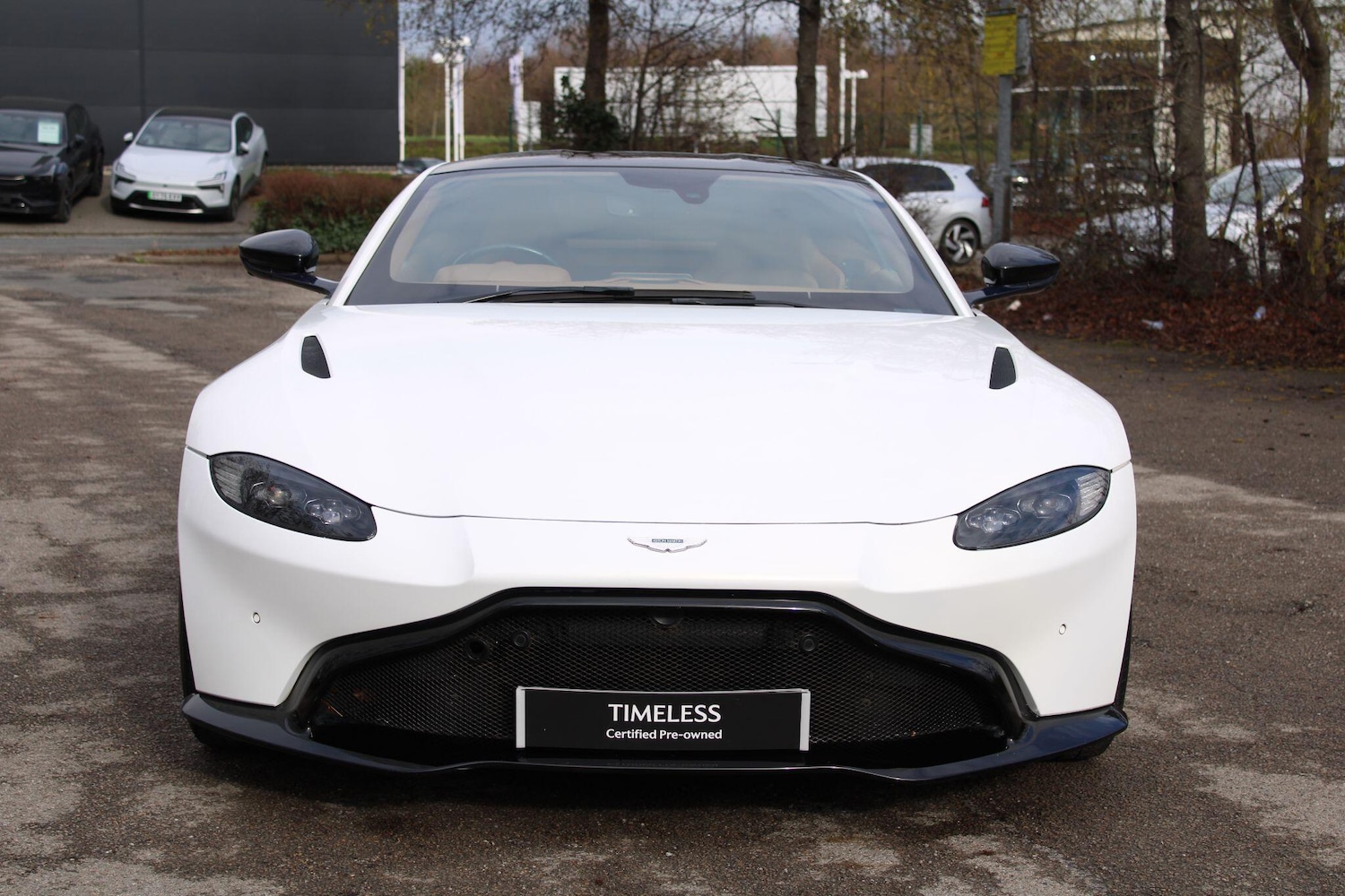 Used Aston Martin Vantage for sale - 77709644: Photo 2