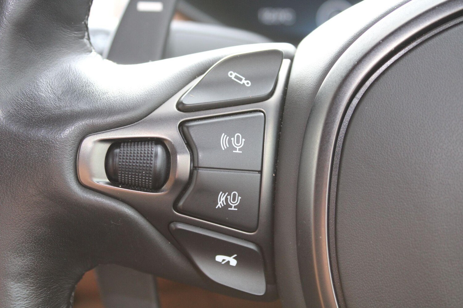 Used Aston Martin Vantage for sale - 77709644: Photo 20