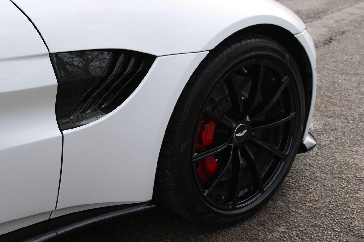 Used Aston Martin Vantage for sale - 77709644: Photo 23