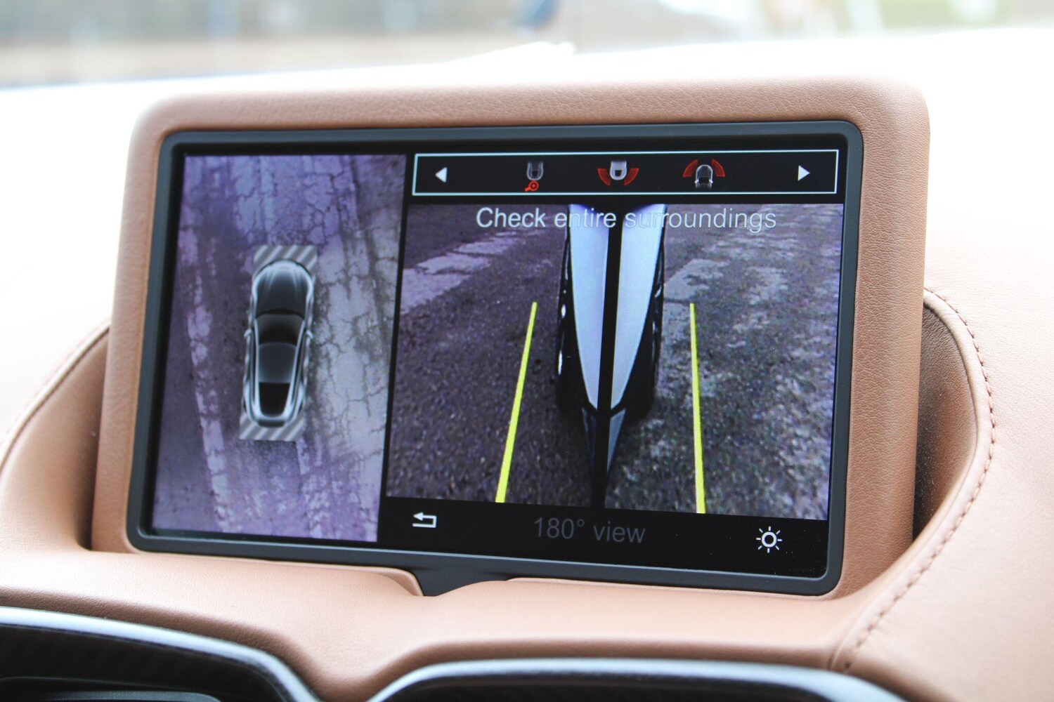 Used Aston Martin Vantage for sale - 77709644: Photo 29