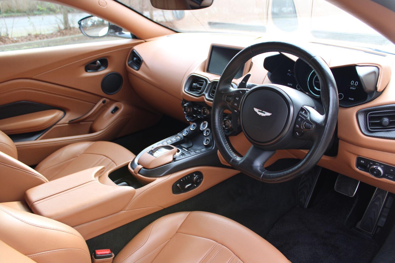 Used Aston Martin Vantage for sale - 77709644: Photo 44