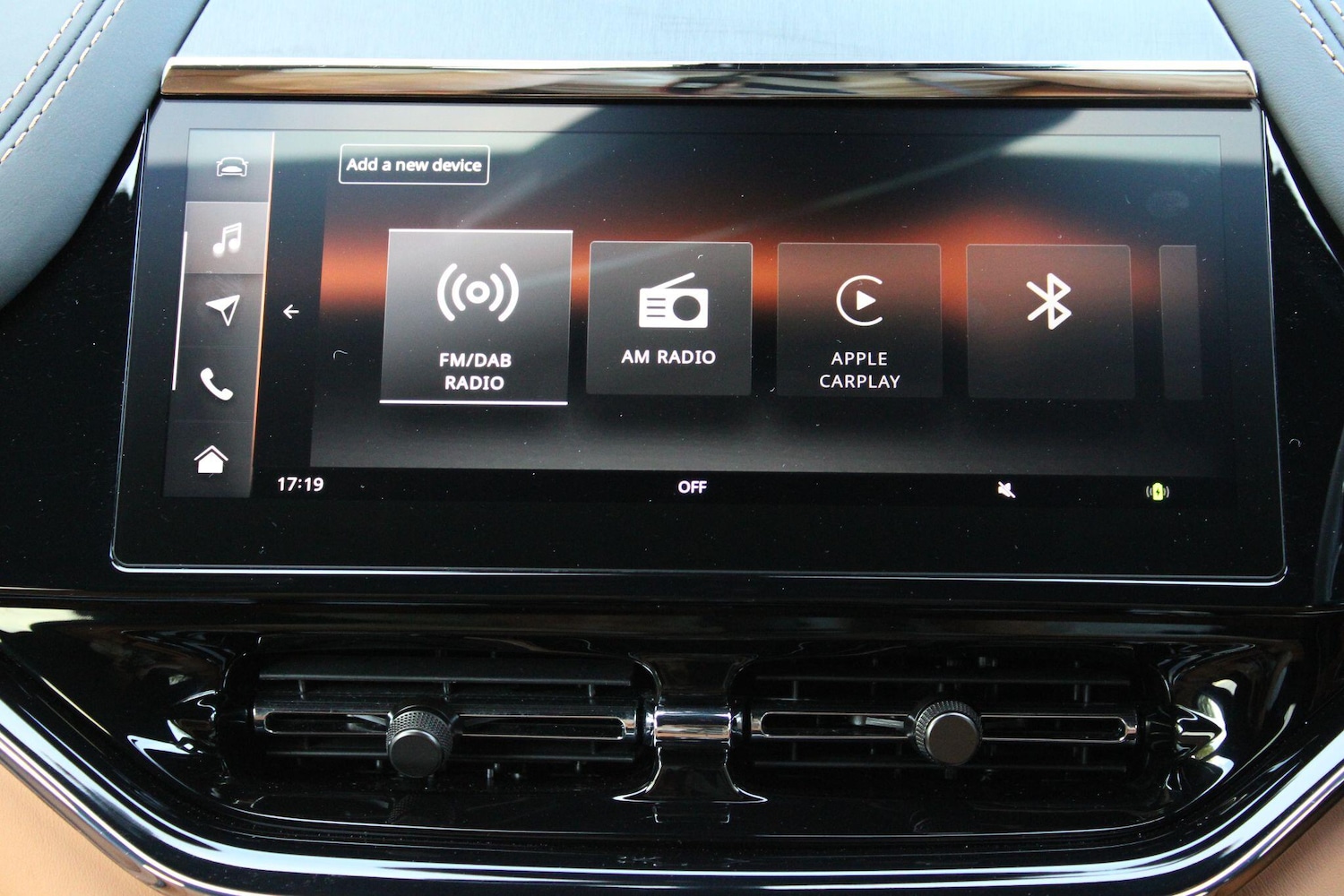 Used Aston Martin DBX 2025 for sale - 76226770: Photo 28