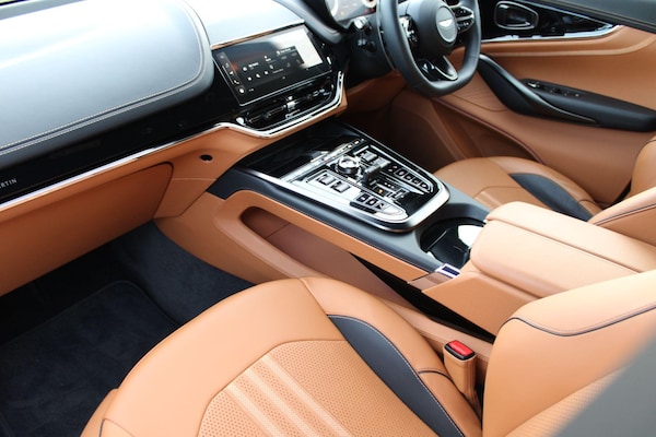 Used Aston Martin DBX 2025 for sale - 76226770: Photo 35