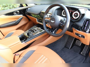Used Aston Martin DBX 2025 for sale - 76226770: Photo 3
