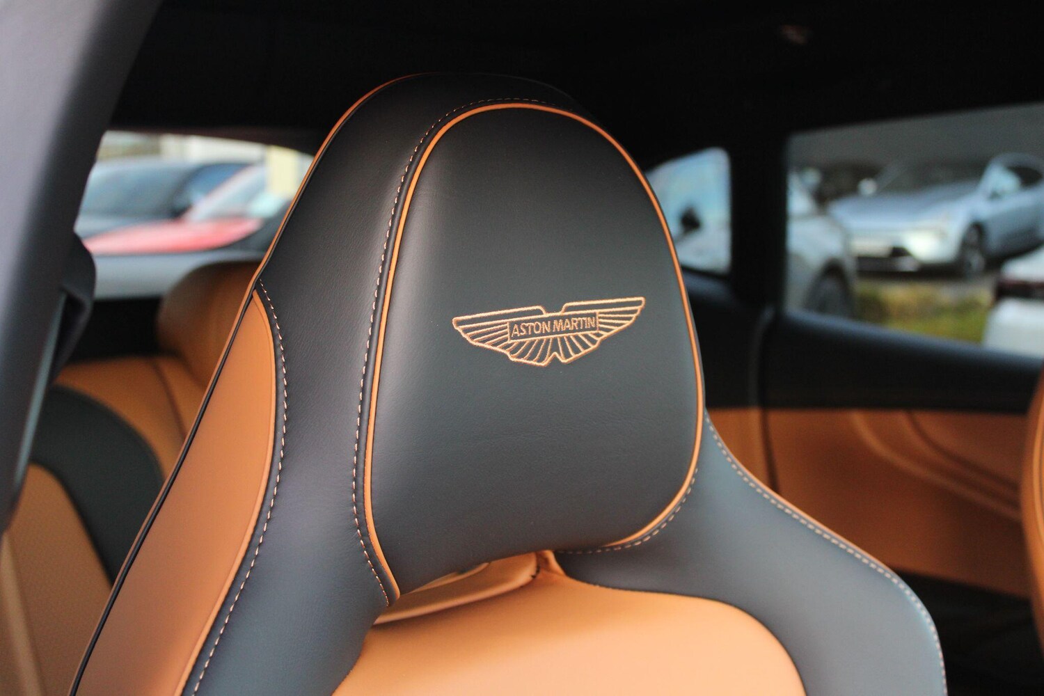 Used Aston Martin DBX 2025 for sale - 76226770: Photo 5