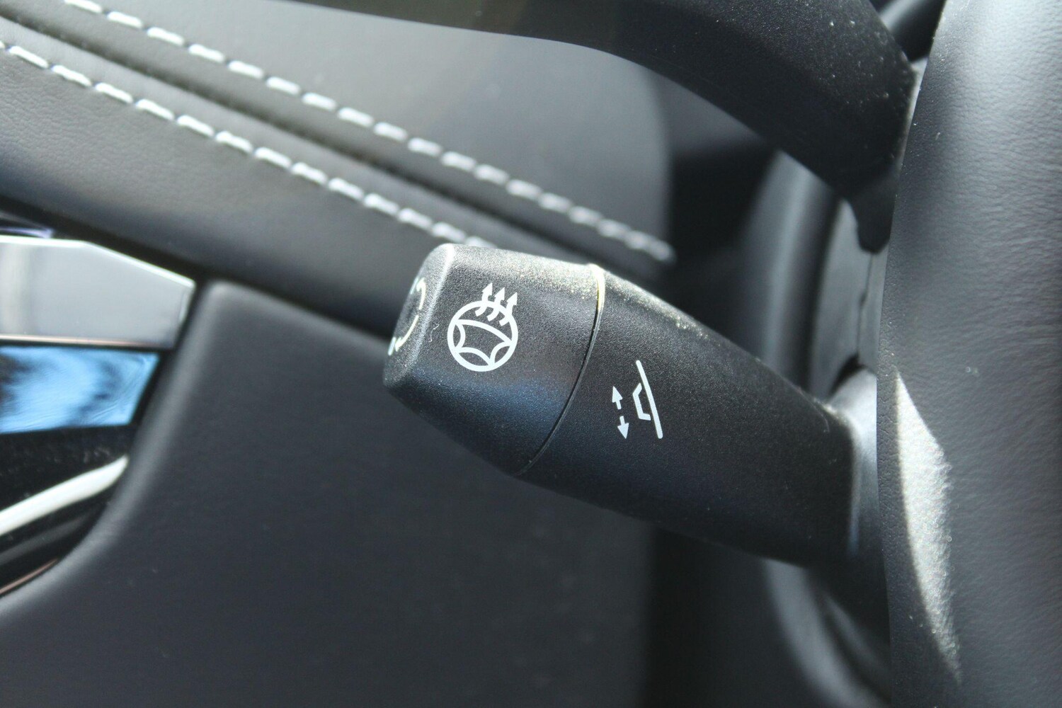 Used Aston Martin V8 for sale - 77883374: Photo 20