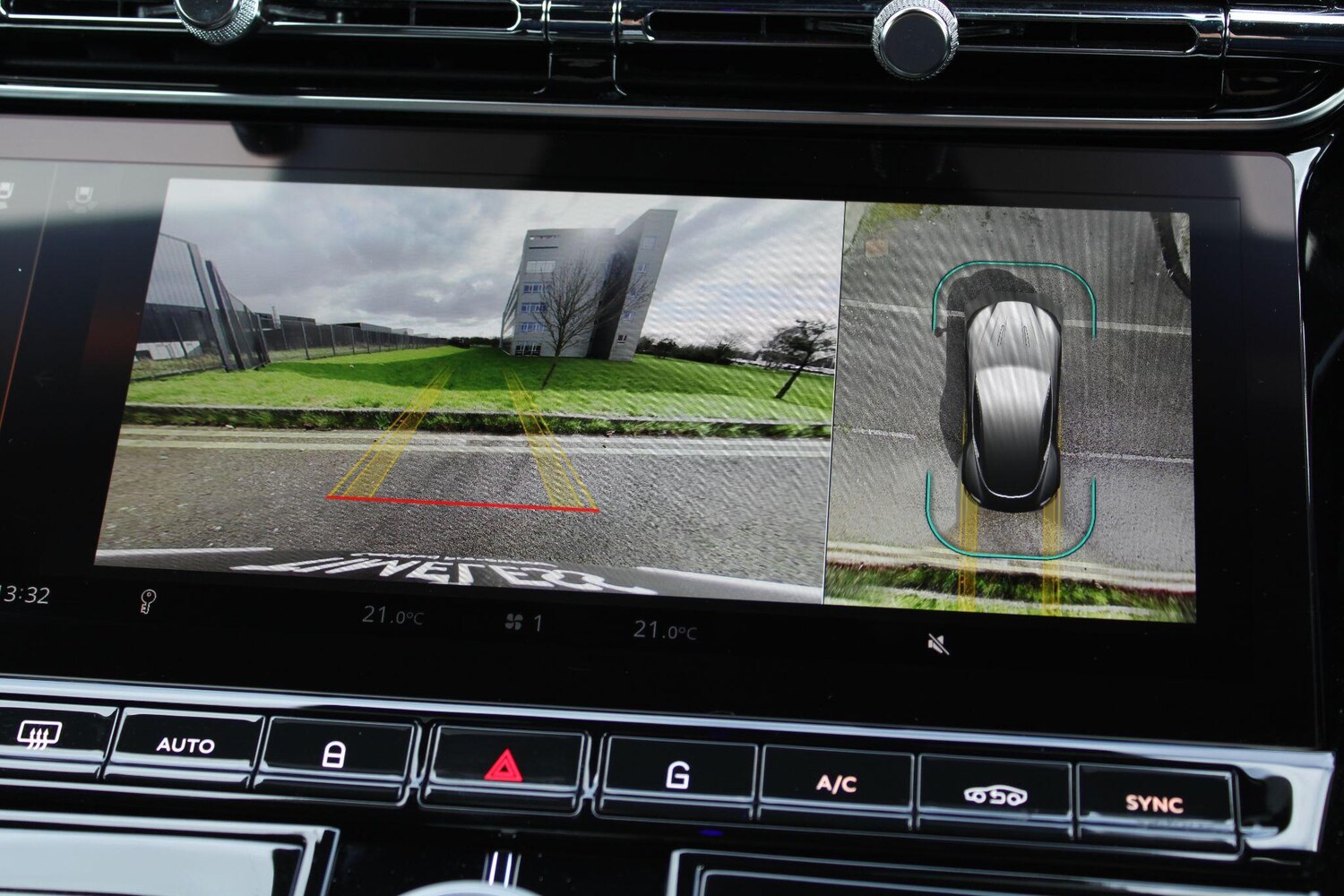 Used Aston Martin V8 for sale - 77883374: Photo 33