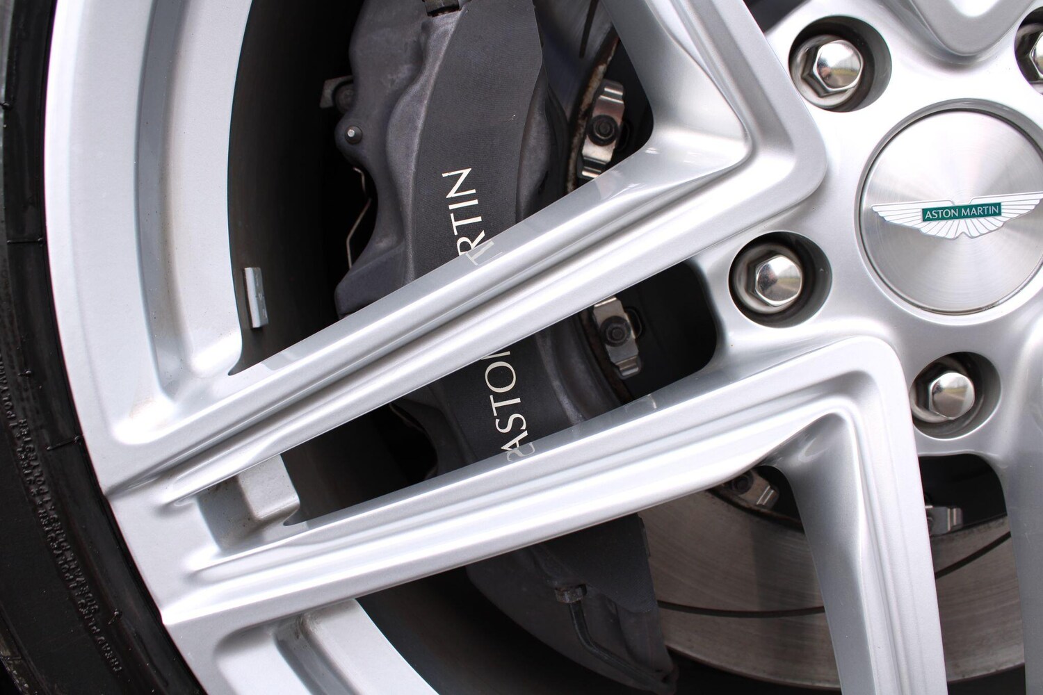 Used Aston Martin V8 for sale - 77883374: Photo 42