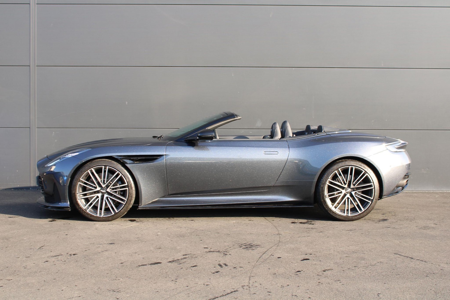 Used Aston Martin V8 2024 for sale - 76200211: Photo 30