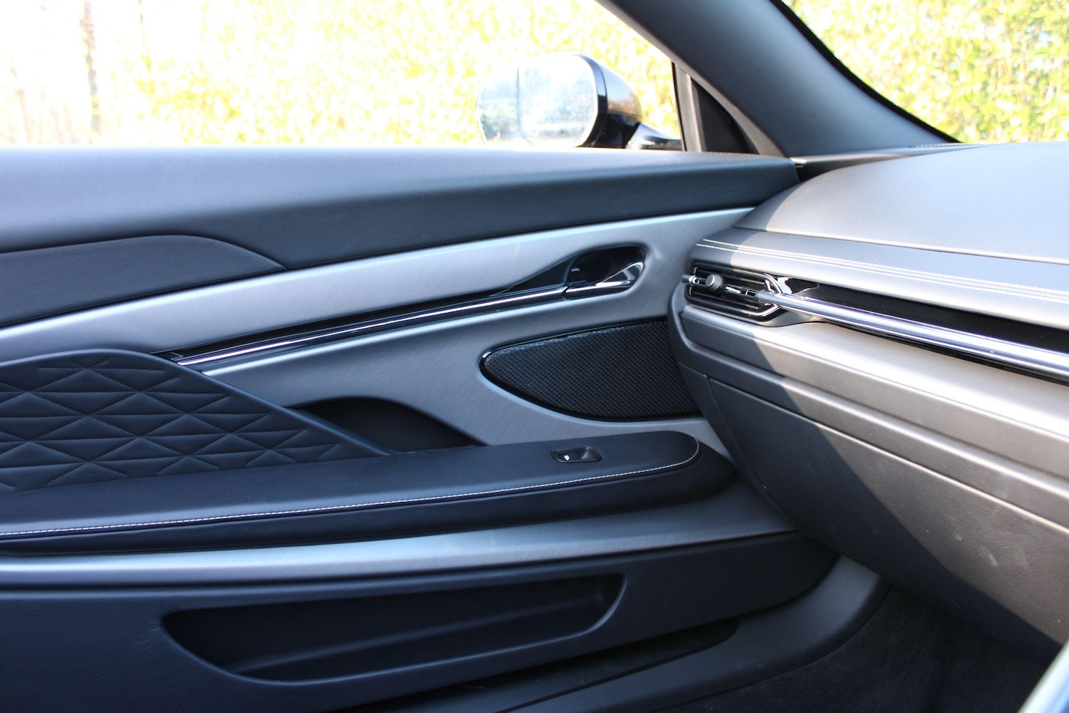 Used Aston Martin V8 2024 for sale - 76200211: Photo 38