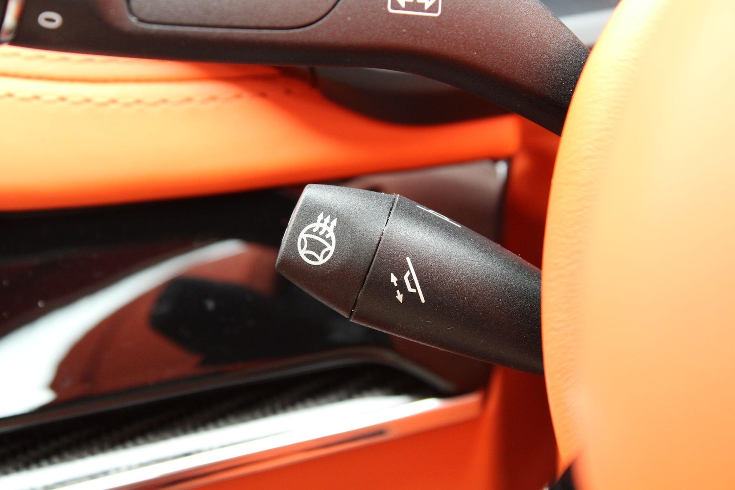 Used Aston Martin DBX 2024 for sale - 76926274: Photo 34