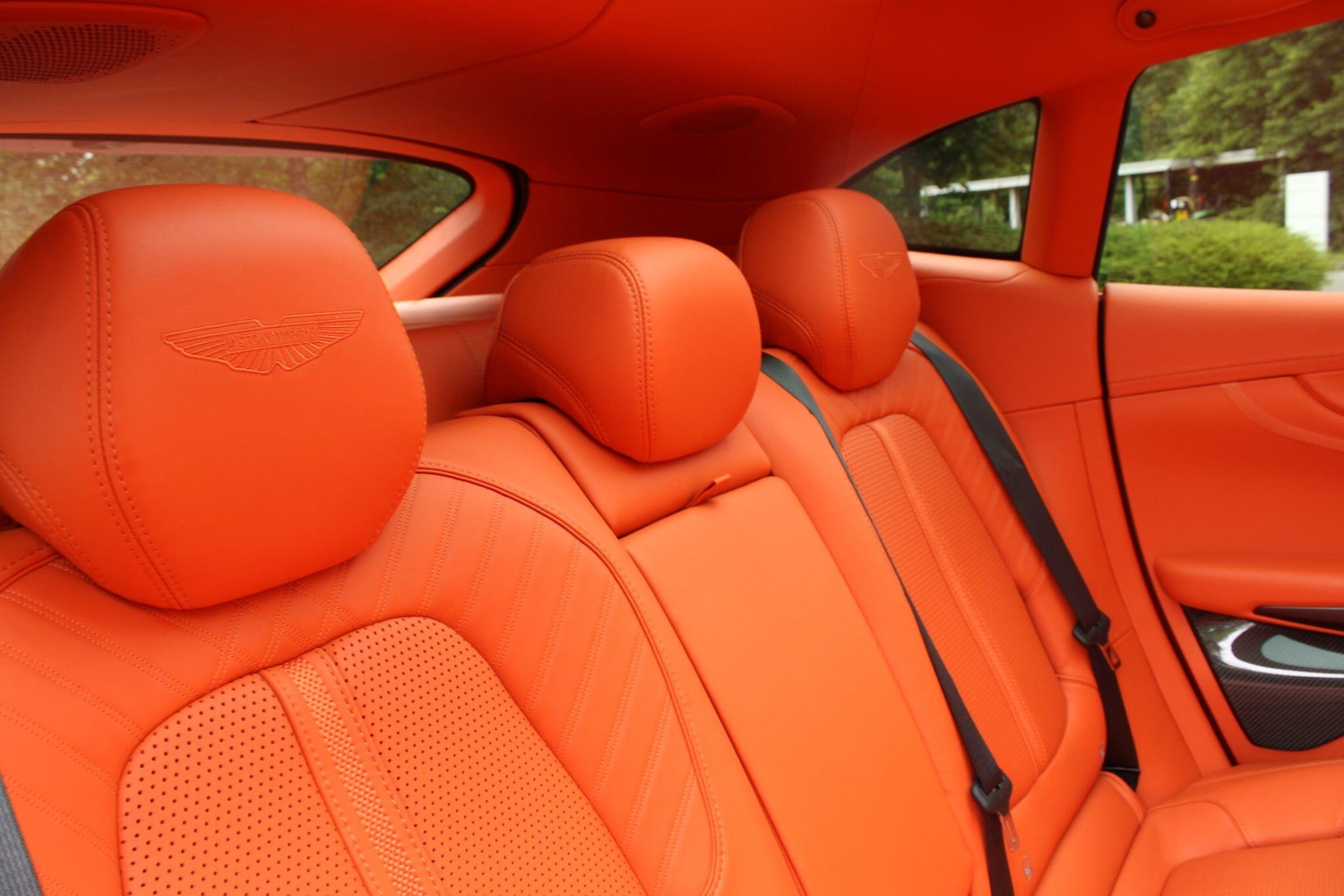 Used Aston Martin DBX 2024 for sale - 76926274: Photo 43