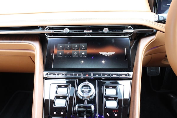 Used Aston Martin V8 2024 for sale - 74602662: Photo 42