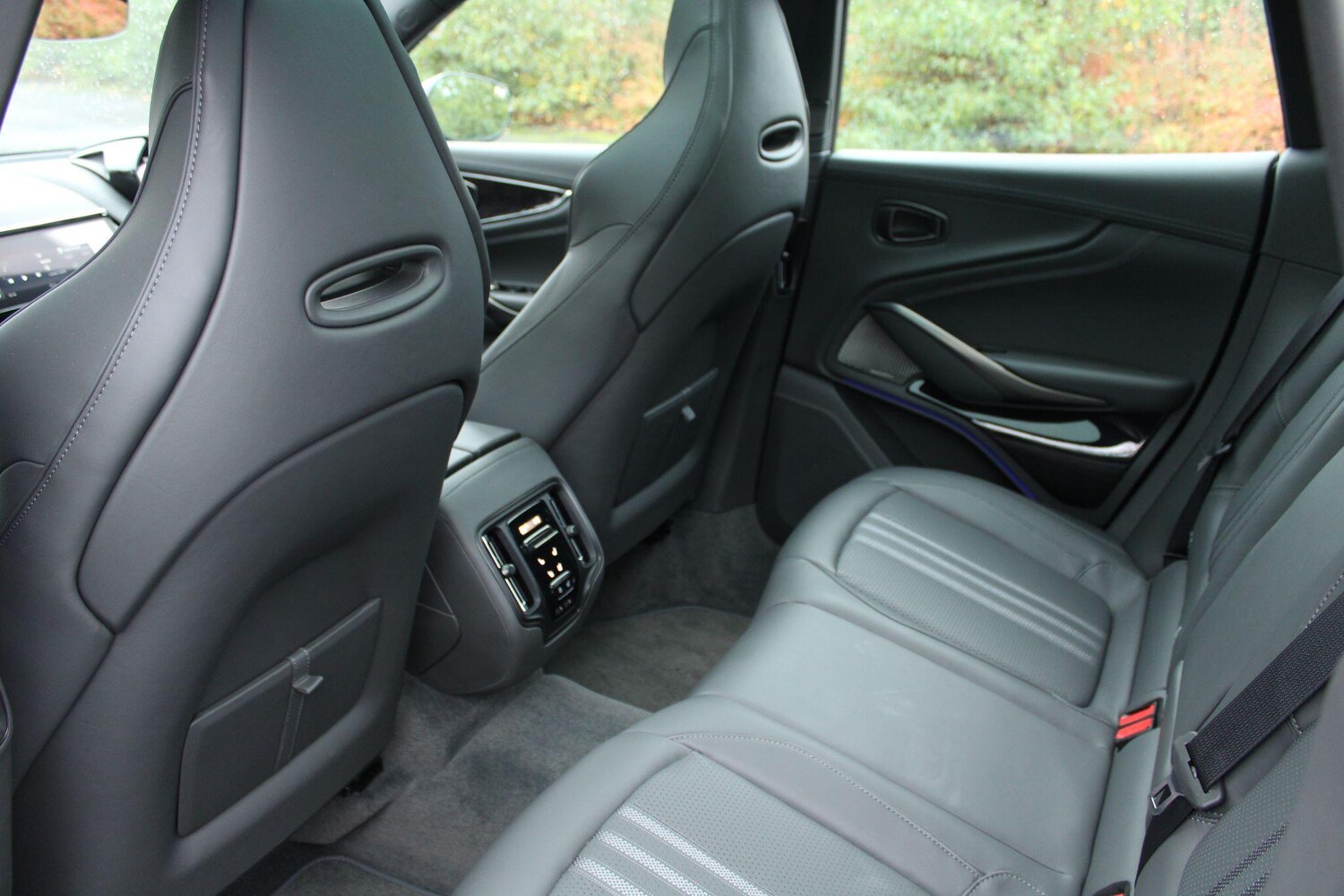 Used Aston Martin DBX for sale - 77854164: Photo 12