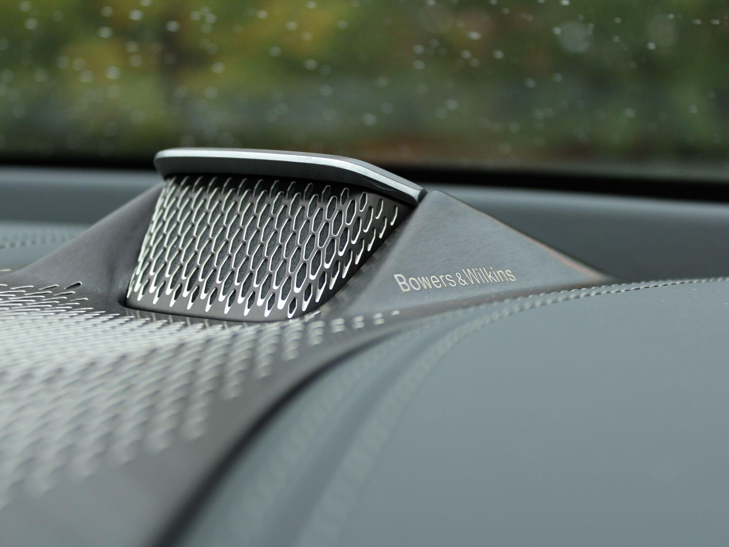 Used Aston Martin DBX for sale - 77854164: Photo 28