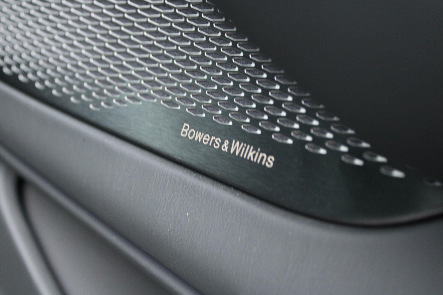 Used Aston Martin DBX for sale - 77854164: Photo 34