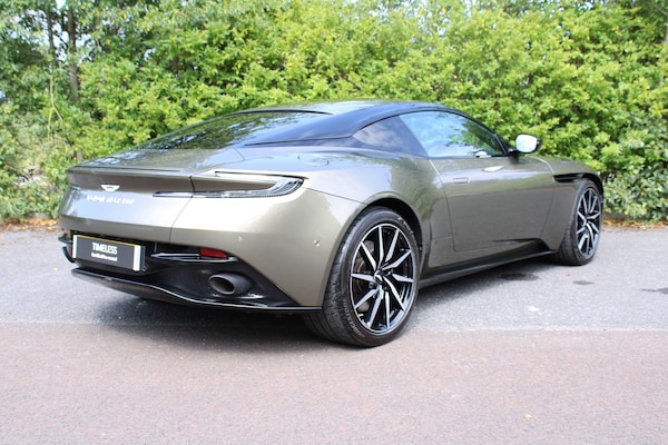 Used Aston Martin DB11 2022 for sale - 75589457: Photo 24
