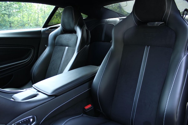 Used Aston Martin DB11 2022 for sale - 75589457: Photo 40