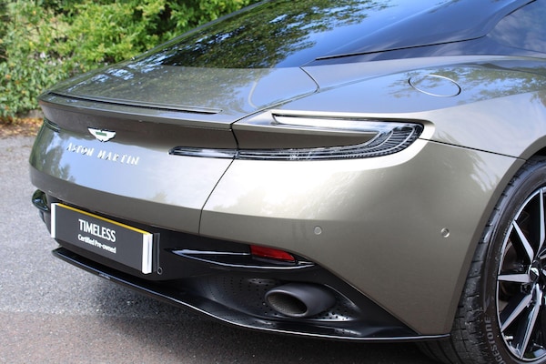 Used Aston Martin DB11 2022 for sale - 75589457: Photo 8