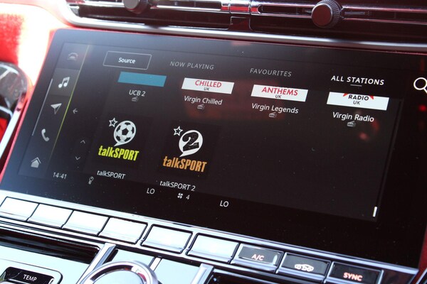 Used Aston Martin Vantage 2024 for sale - 75224489: Photo 23