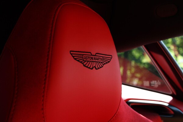Used Aston Martin Vantage 2024 for sale - 75224489: Photo 29