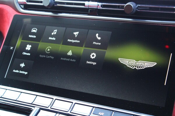 Used Aston Martin Vantage 2024 for sale - 75224489: Photo 36