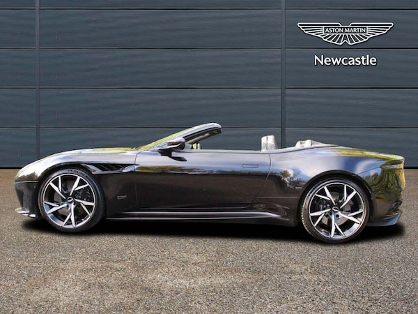 Used Aston Martin DBS 2019 for sale - 76247873: Photo 16