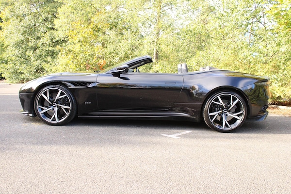 Used Aston Martin DBS 2019 for sale - 76247873: Photo 20