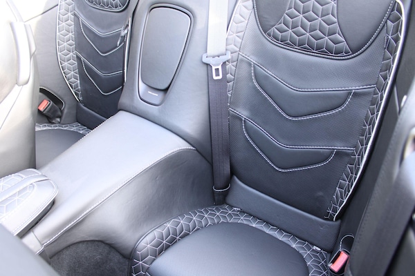 Used Aston Martin DBS 2019 for sale - 76247873: Photo 26