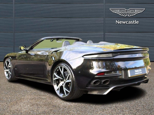 Used Aston Martin DBS 2019 for sale - 76247873: Photo 2