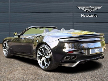 Used Aston Martin DBS 2019 for sale - 76247873: Photo