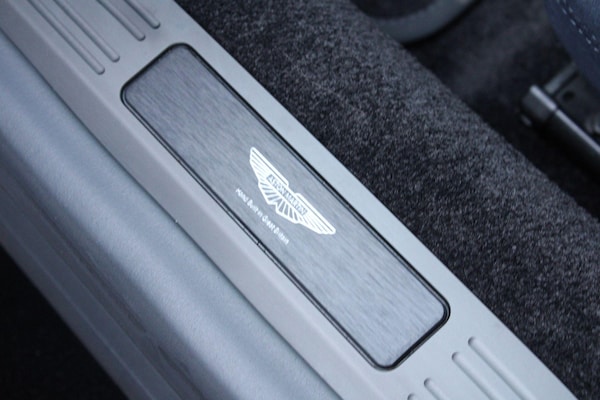 Used Aston Martin Vantage 2024 for sale - 73371061: Photo 11