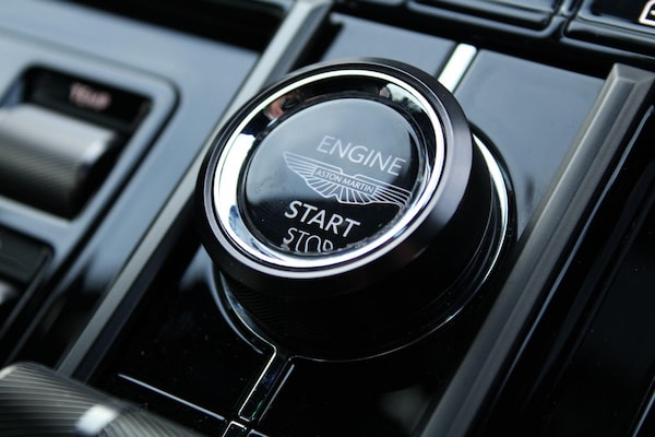 Used Aston Martin Vantage 2024 for sale - 73371061: Photo 13