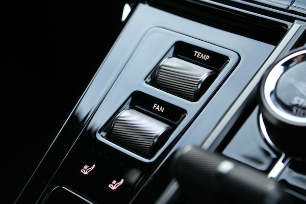 Used Aston Martin Vantage 2024 for sale - 73371061: Photo 15