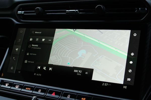 Used Aston Martin Vantage 2024 for sale - 73371061: Photo 21
