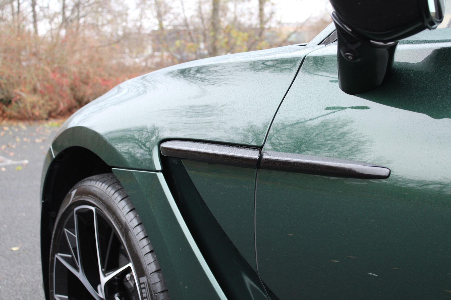 Used Aston Martin DBX 2025 for sale - 77067021: Photo 9