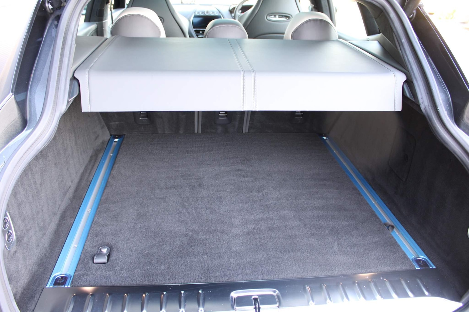 Used Aston Martin DBX for sale - 76440554: Photo 20